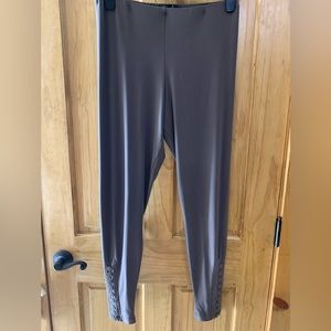 Sympli Legging w/ Button Detail Taupe Color